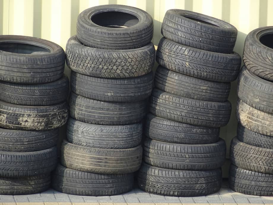 Tires removal Texas Strong Hauling and Junk Removal
